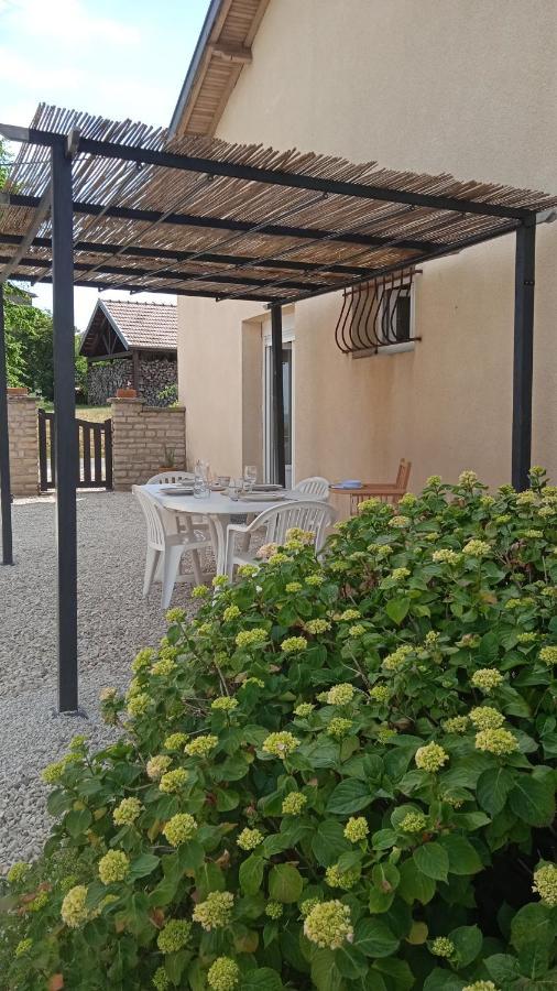 Les Jardins Des 3 Provinces- Gite Montcharvot エクステリア 写真